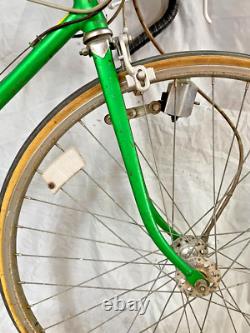 1974 Schwinn Varsity Vintage Road Bike 51cm Small Green Steel Fast USA Shipper