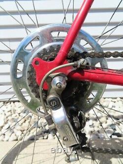 1974 Vintage Schwinn SPRINT Bicycle Opaque Red RARE