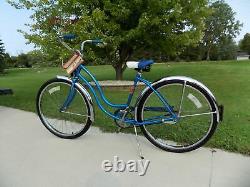 1975 Schwinn Hollywood Ladies Vintage Beach Cruiser Bike Blue Typhoon S7 Jaguar