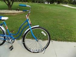 1975 Schwinn Hollywood Ladies Vintage Beach Cruiser Bike Blue Typhoon S7 Jaguar