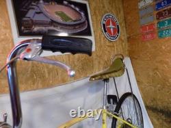 1975 Schwinn Stingray Manta Ray 5-speed Fastback Collegiate Sport Vintage Bike