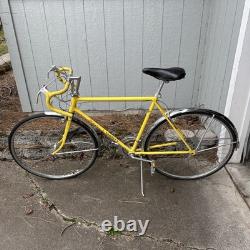 1975 Schwinn Varsity Mens 10-speed Road Bike Vintage Continental Kool Lemon 27