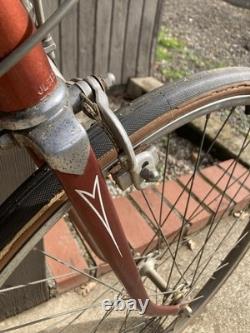 1975 Schwinn Varsity Mens 10-speed Road Bike Vintage Red Jl511229 Barn Find
