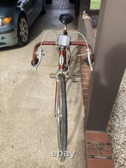 1975 Schwinn Varsity Mens 10-speed Road Bike Vintage Red Jl511229 Barn Find