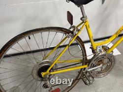 1975 Yellow Schwinn Varsity Bike! Vintage! Womens Bike 10 Speed All Their