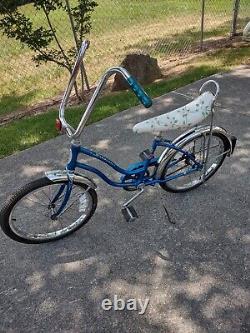 1976 Schwinn Fair Lady Stingray Bicycle Banana Seat Blue Vintage