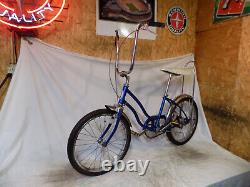 1976 Schwinn Fair Lady Stingray Muscle Bike Banana Seat Blue Vintage Slik Chik