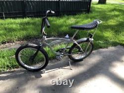 1976 vintage Schwinn Scrambler Stingray S2 Banana Seat Old School Bmx