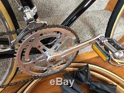 1980 SCHWINN Voyageur 11.8 vintage bike. 23, pro-refurbished, stunning and MINT