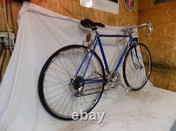 1980s SCHWINN LE TOUR MENS 10-SPEED ROAD BIKE SUPER SPORT VOYAGEUR 12 VINTAGE 80