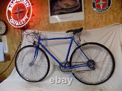 1980s SCHWINN LE TOUR MENS 10-SPEED ROAD BIKE SUPER SPORT VOYAGEUR 12 VINTAGE 80