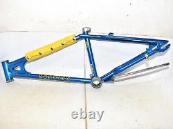 1981 Schwinn Scrambler Bicycle FRAME & HEAD BADGE Original 20 BMX Bike Part