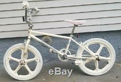 1986 Schwinn Predator Free Form EX BMX Bike Freestyle Old School Vintage 1985