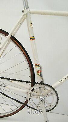 21 1972 vintage Schwinn Paramount track bicycle