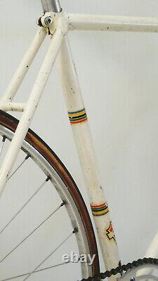 21 1972 vintage Schwinn Paramount track bicycle