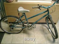 22 Vintage Schwin Mirada Shimano Light Action Womens Bicycle