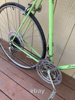 27 Vintage 1972 Schwinn Super Sport Bicycle Opaque Green