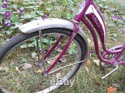 58 Vintage violet Girls Schwinn Fiesta Bicycle rack horn tank double nurled rim