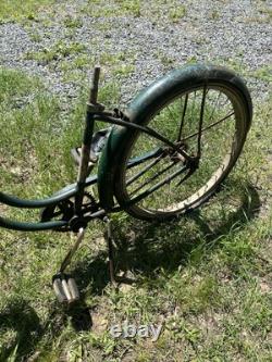 Antique 1950s Schwinn Bicycle Chicago Built Bike Vintage