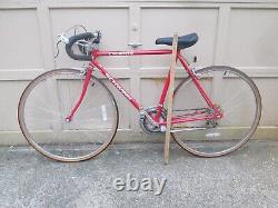 Cycling Vintage Schwinn Caliente 12 Speed Road Bicycle Very Original Condition