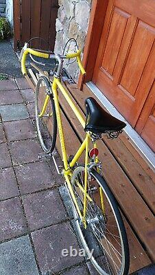 Fast Vintage Schwinn Super Sport Road Bike