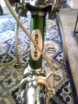 Late 1960's Or Early 70's Vintage Schwinn Varsity 10 Speed Road Bike