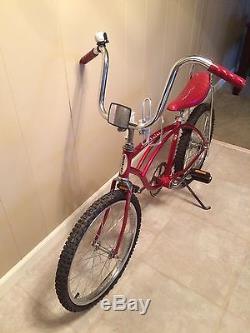 Lot of 3 Vintage Schwinn Bicycles