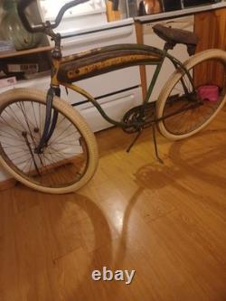 Men's Hawthorne. Ward Balloon Tire Bicycle 1940's Vintage Pre-War Tank Bike