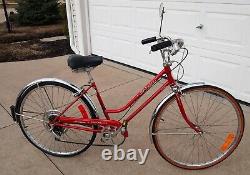 Nice! Vtg 1970s SCHWINN BREEZE LADIES 3-Speed Red CRUISER Collegiate BIKE