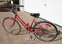 Nice! Vtg 1970s SCHWINN BREEZE LADIES 3-Speed Red CRUISER Collegiate BIKE