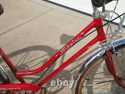 Nice! Vtg 1970s SCHWINN BREEZE LADIES 3-Speed Red CRUISER Collegiate BIKE