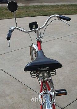 Nice! Vtg 1970s SCHWINN BREEZE LADIES 3-Speed Red CRUISER Collegiate BIKE