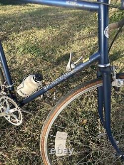 Nice vintage Blue Schwinn Super Sport Le Tour Racing Bike