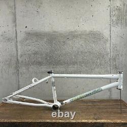 Old School BMX Schwinn Freestyle Frame Predator Free Form EX Vintage White 20