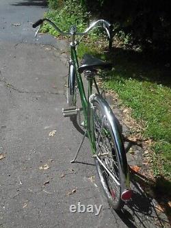 Original Vintage 1973s Schwinn(Chicago) Collegiate Women's Green Bicycle