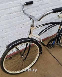 POST WAR SCHWINN Spitfire BALLOONER Bicycle bike vintage