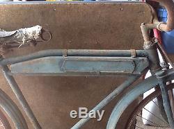 Prewar Vintage SCHWINN Motorbike Bicycle withHanging Tank 1920s-30s