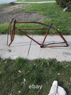 R22, Schwinn, prewar, VINTAGE, tank BICYCLE, Lincoln, 26FRame, balloon Tire, b6, old