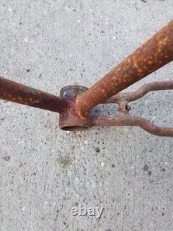 R22, Schwinn, prewar, VINTAGE, tank BICYCLE, Lincoln, 26FRame, balloon Tire, b6, old
