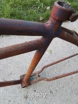 R22, Schwinn, prewar, VINTAGE, tank BICYCLE, Lincoln, 26FRame, balloon Tire, b6, old