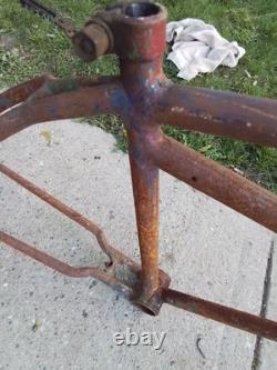 R22, Schwinn, prewar, VINTAGE, tank BICYCLE, Lincoln, 26FRame, balloon Tire, b6, old