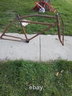 R22, Schwinn, prewar, VINTAGE, tank BICYCLE, Lincoln, 26FRame, balloon Tire, b6, old