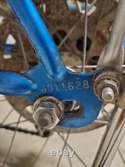 Rare Vintage 1968 Schwinn Sting-Ray Fastback Bicycle Muscle Shifter Bike Blue