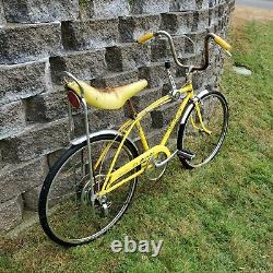 Rare Vintage 1972 Schwinn Manta Ray 5 Speed 24 Bicycle Disc Yellow USA