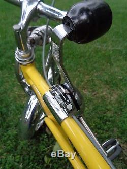 SCHWINN 1969 LEMON PEELER KRATE Sting-ray Bicycle -Vintage Bike- Ready for Show