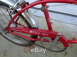SCHWINN 1969 Sting-ray DeLuxe 3 speed Bicycle -Vintage Bike Original 69