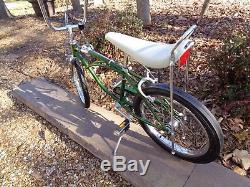 SCHWINN 1971 Sting-ray 3 speed Bicycle-Vintage BikeOriginal 71CAMPUS GREEN