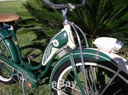 Schwinn 1952 Near Mint Original Green Girls Hornet 26 Vintage Bicycle Old Bike