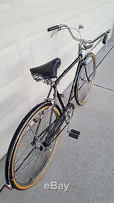 Schwinn 1968 Racer Vintage Men's Bicycle 26 3 Speed