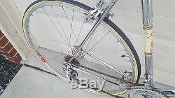 Schwinn 1972 Paramount Vintage Men's Racing Bicycle 700C Tubular 10 Speed
